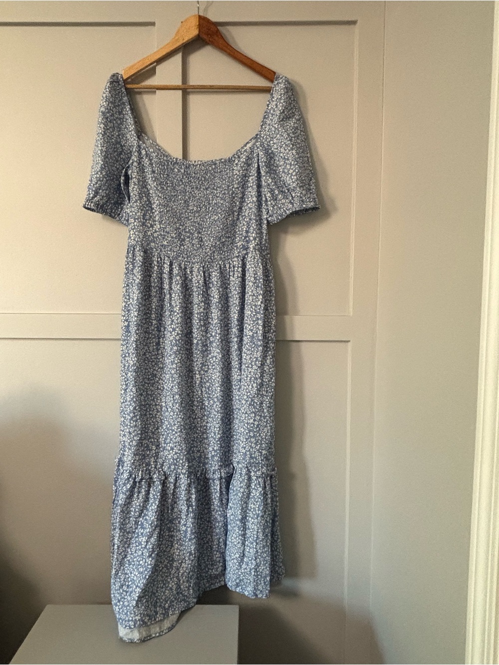 NWT Blue Floral Square-Neck Milkmaid Midi Dress - Picture 6 of 9